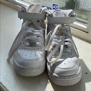 Nike air forces high top white